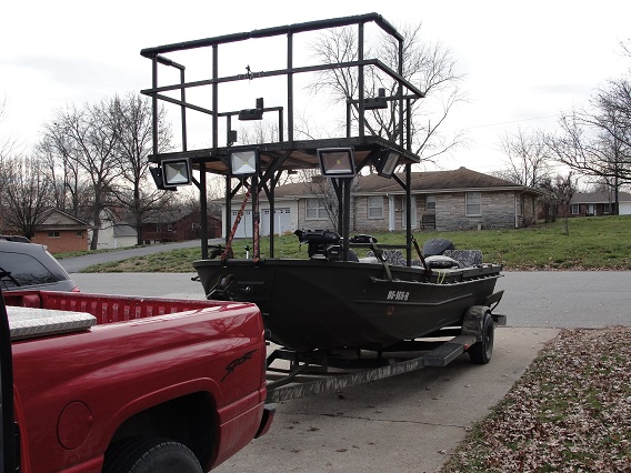 Barker's Awsome Bow-Fishing Boat Build